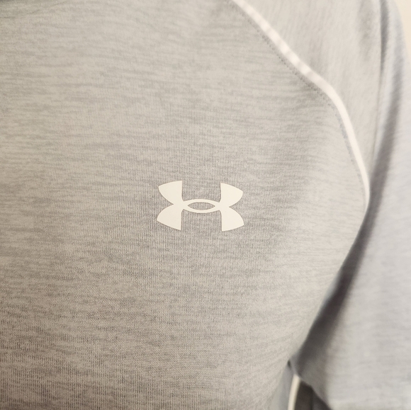 Gray‎ Under Armour athletic hoodie size medium - Picture 6 of 16